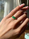 Vintage 18K & Jade Ring