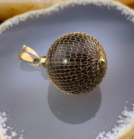 Antique 14K & Quartz Net Ball Charm/Pendant