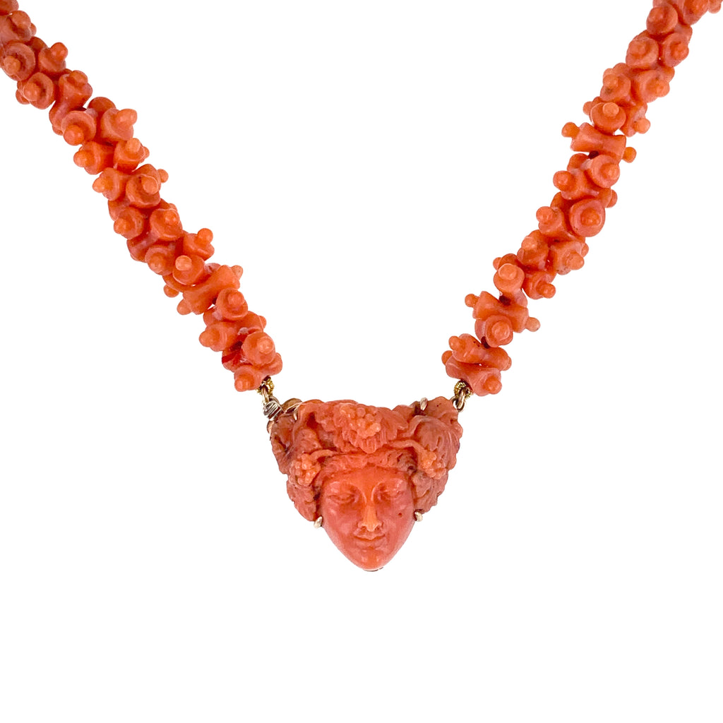 Lot 277 - A NECKLACE WITH CORAL BEADS, CHINA, LATE